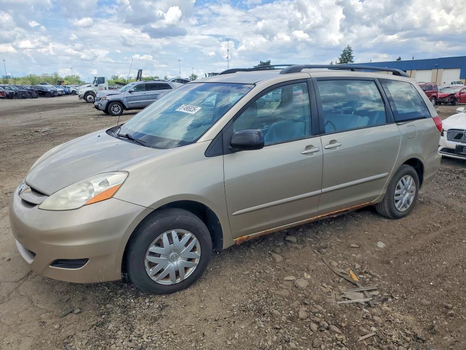 2007 Toyota Sienna მანქანა იყიდება აუქციონზე, vin: 5TDZK23C17S077096, აუქციონის ნომერი: 57496826