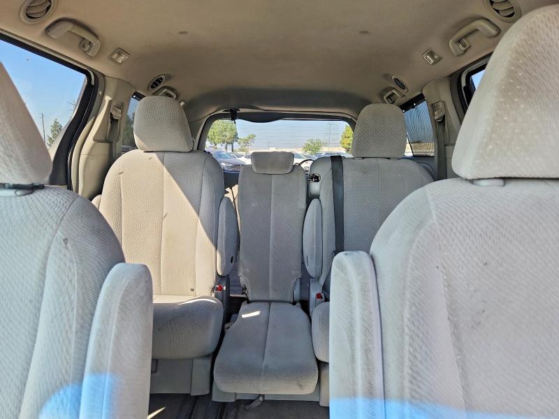 56645686 :رقم المزاد ، 5TDKK3DC0DS342981 vin ، 2013 Toyota Sienna مزاد بيع