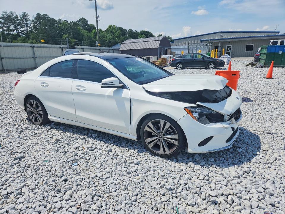 57289786 :رقم المزاد ، WDDSJ4GB9KN724379 vin ، 2019 Mercedes-benz Cla مزاد بيع