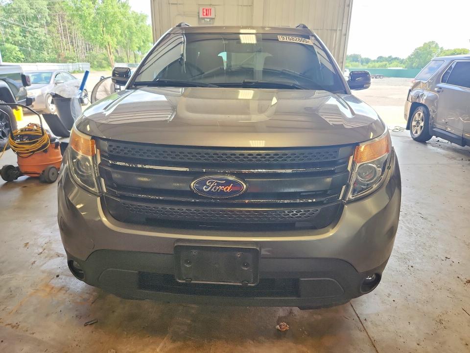 97682805 :رقم المزاد ، 1FM5K8D84DGC35122 vin ، 2013 Ford Explorer مزاد بيع