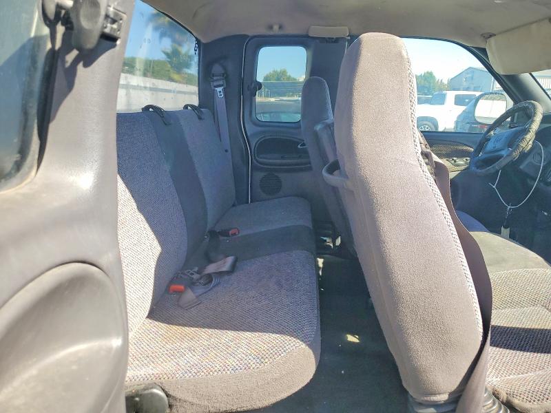 55378886 :رقم المزاد ، 3B7HC13Y51G802381 vin ، 2001 Dodge Ram 1500 مزاد بيع