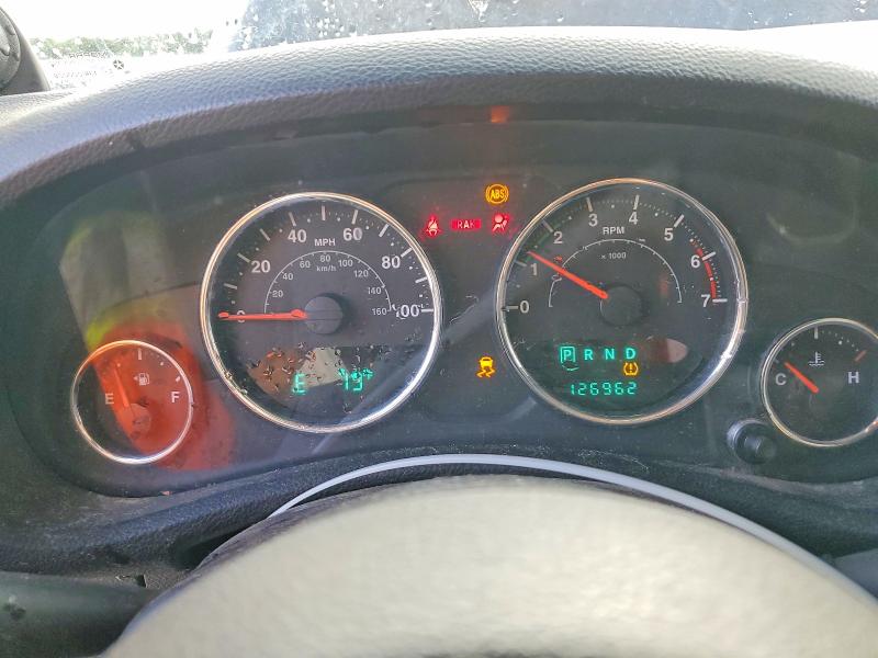 55691966 :رقم المزاد ، 1J4HA3H11BL500680 vin ، 2011 Jeep Wrangler Unlimited مزاد بيع