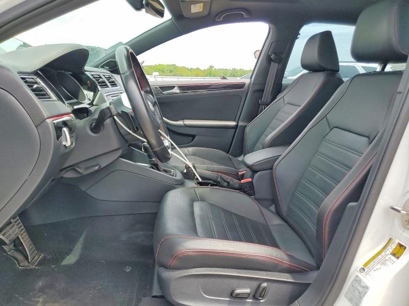 56438066 :رقم المزاد ، 3VW4T7AJXHM218140 vin ، 2017 Volkswagen Jetta مزاد بيع