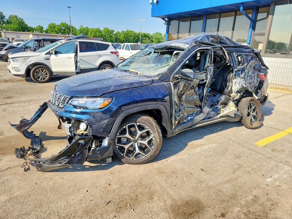 2026 Jeep Compass მანქანა იყიდება აუქციონზე, vin: 3C4NJDCN4TT207886, აუქციონის ნომერი: 56322226
