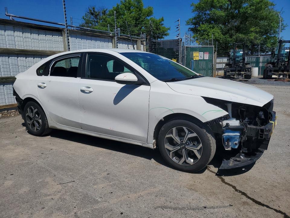 Продажа на аукционе авто 2021 Kia Forte, vin: 3KPF24AD8ME346890, номер лота: 58631406