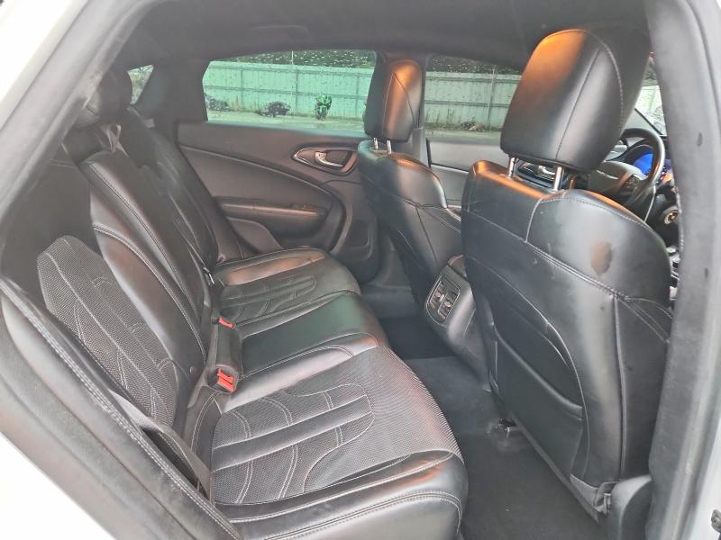 Aukcja sprzedaży 2015 Chrysler 200, vin: 1C3CCCDG1FN711705, numer aukcji: 58201476