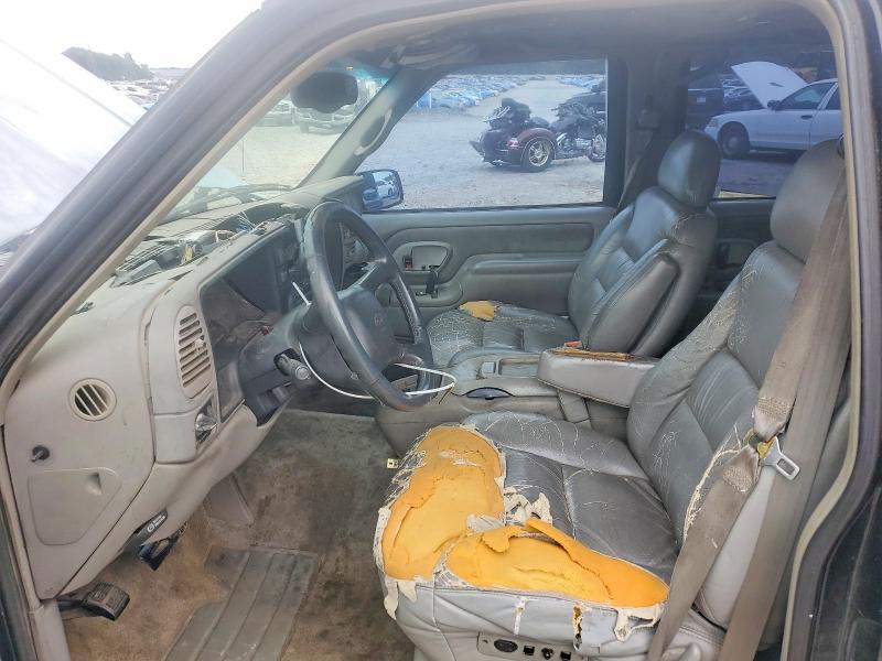 1998 Chevrolet Tahoe მანქანა იყიდება აუქციონზე, vin: 1GNEC13R5WJ358119, აუქციონის ნომერი: 58511476