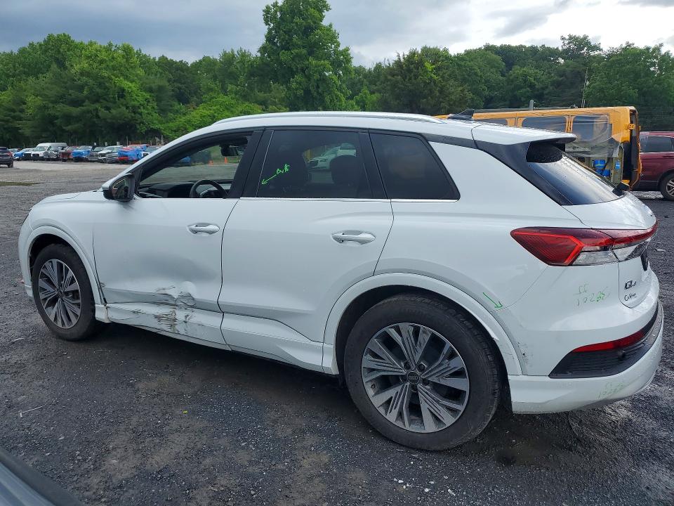 55822856 :رقم المزاد ، WA1ACBFZ9RP003295 vin ، 2024 Audi Q4 E-tron مزاد بيع