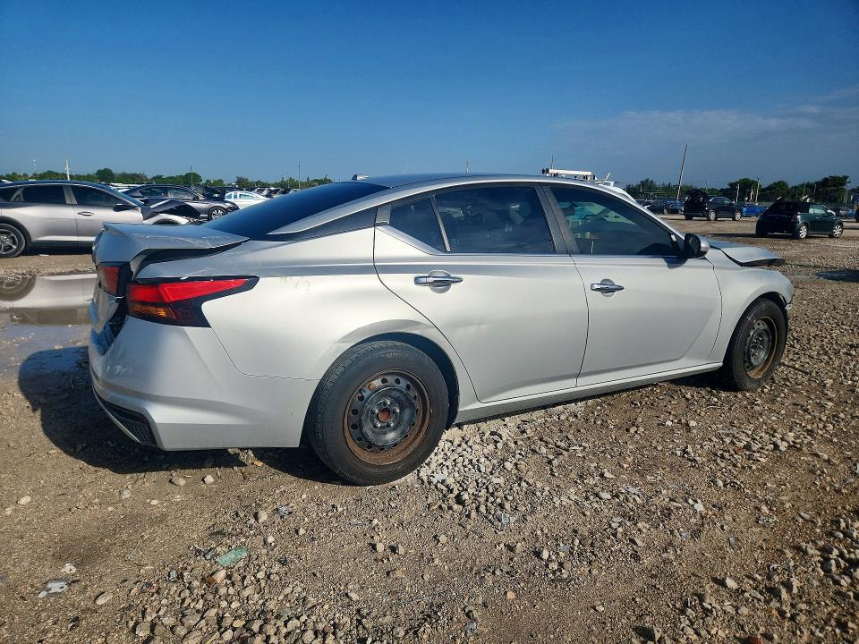58558386 :رقم المزاد ، 1N4BL4BVXLC235482 vin ، 2020 Nissan Altima مزاد بيع