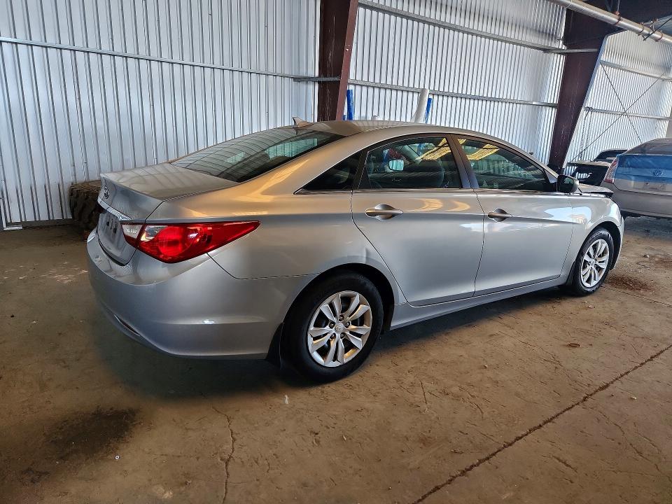 56668306 :رقم المزاد ، 5NPEB4AC3BH249110 vin ، 2011 Hyundai Sonata مزاد بيع