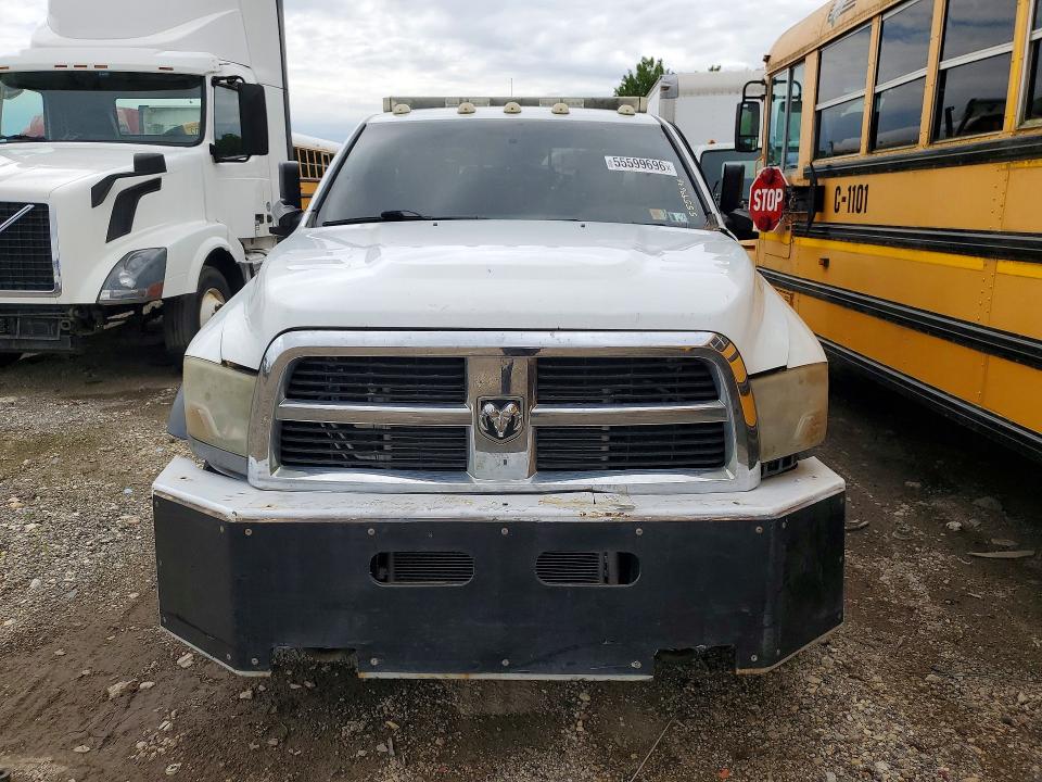 55599696 :رقم المزاد ، 3C7WDMAL6CG176116 vin ، 2012 Dodge Ram 5500 مزاد بيع