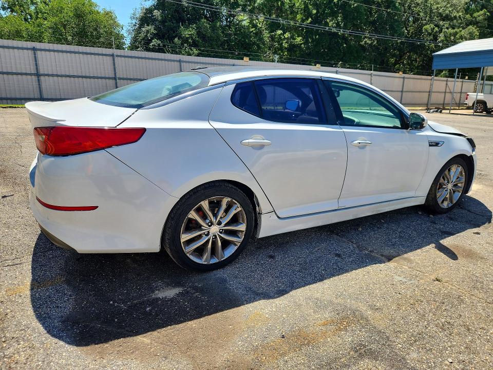 2015 Kia Optima მანქანა იყიდება აუქციონზე, vin: 5XXGR4A65FG455030, აუქციონის ნომერი: 56077716