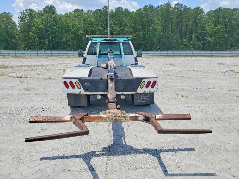 2004 Chevrolet Silverado მანქანა იყიდება აუქციონზე, vin: 1GBJC34264E384145, აუქციონის ნომერი: 58391516