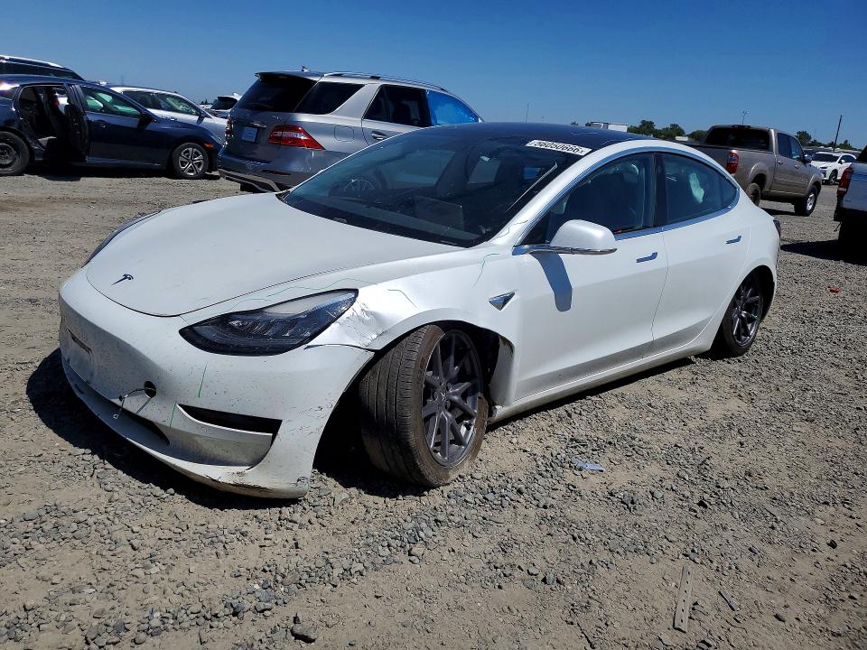 56050666 :رقم المزاد ، 5YJ3E1EA2LF659676 vin ، 2020 Tesla Model 3 مزاد بيع
