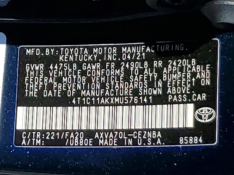 56447846 :رقم المزاد ، 4T1C11AKXMU576141 vin ، 2021 Toyota Camry مزاد بيع