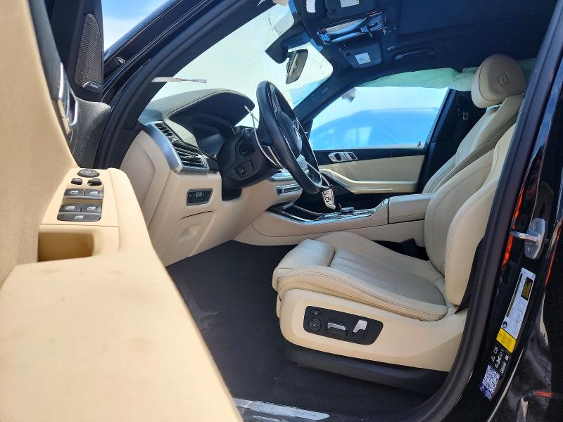 55683146 :رقم المزاد ، 5UXCR6C08M9E88876 vin ، 2021 Bmw X5 مزاد بيع