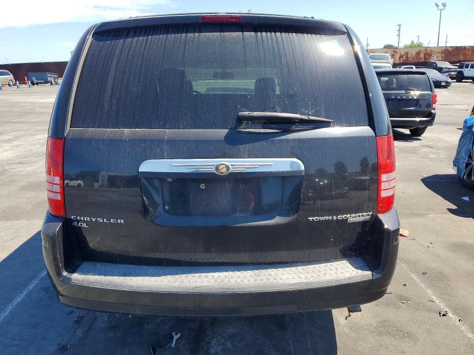 57412496 :رقم المزاد ، 2A4RR5DX1AR153151 vin ، 2010 Chrysler Town & Country مزاد بيع