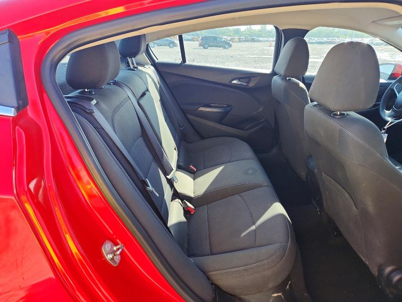 58709996 :رقم المزاد ، 1G1BE5SM5J7194601 vin ، 2018 Chevrolet Cruze مزاد بيع