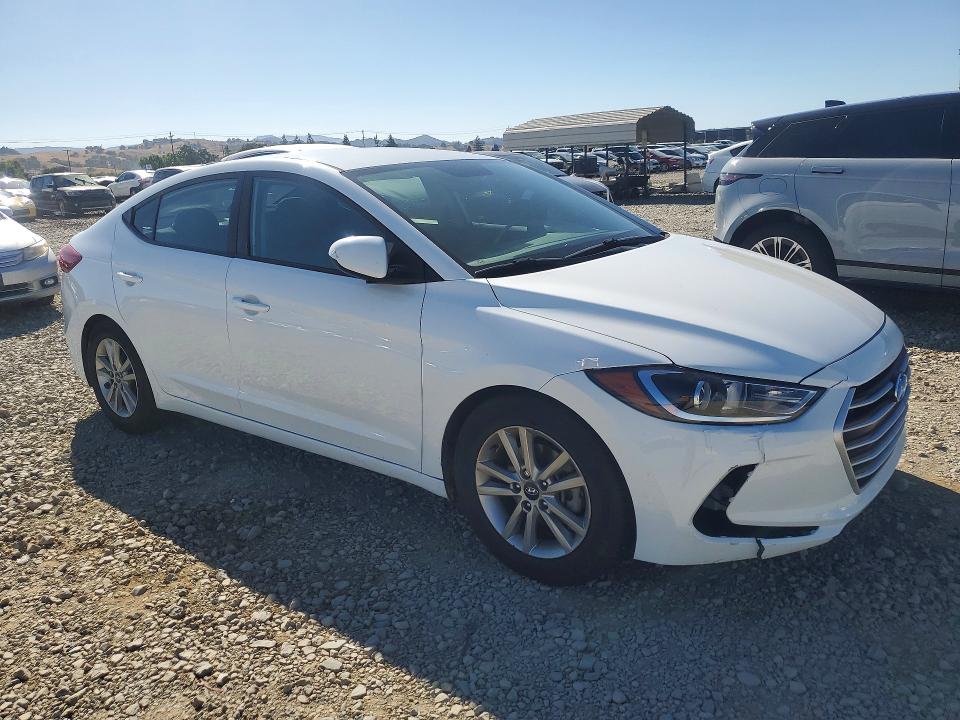 48965796 :رقم المزاد ، 5NPD84LFXHH033202 vin ، 2017 Hyundai Elantra مزاد بيع