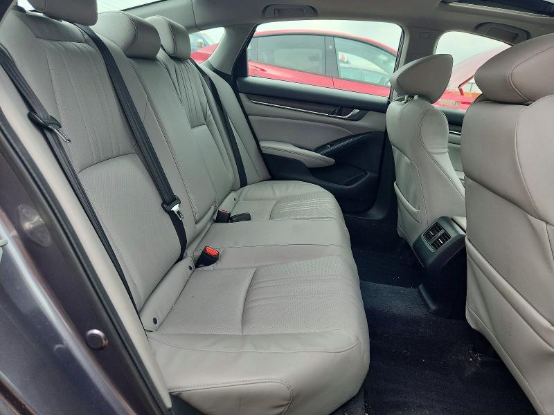 Продажа на аукционе авто 2018 Honda Accord, vin: 1HGCV1F56JA185188, номер лота: 56347566