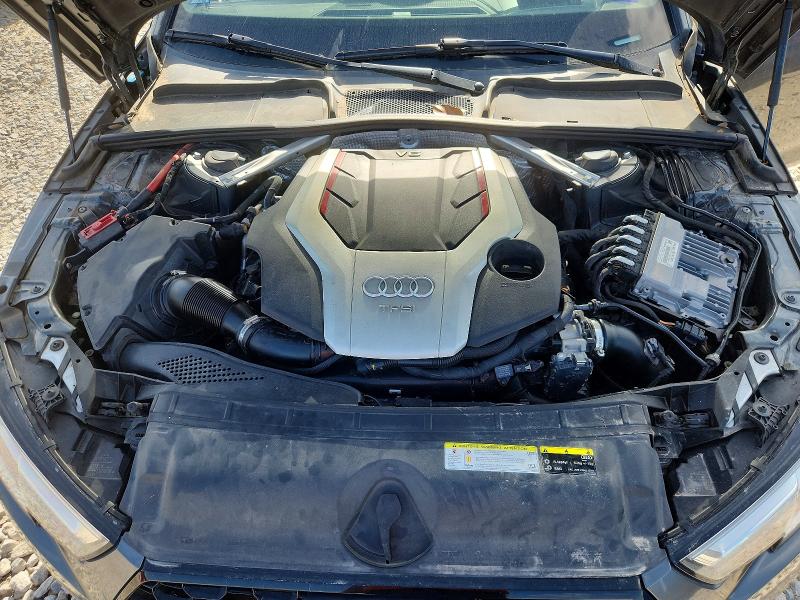 57427736 :رقم المزاد ، WAUC4AF45JA065520 vin ، 2018 Audi S4 مزاد بيع