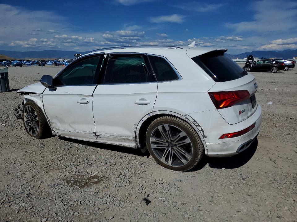 59349456 :رقم المزاد ، WA1A4AFY1J2138612 vin ، 2018 Audi Sq5 مزاد بيع