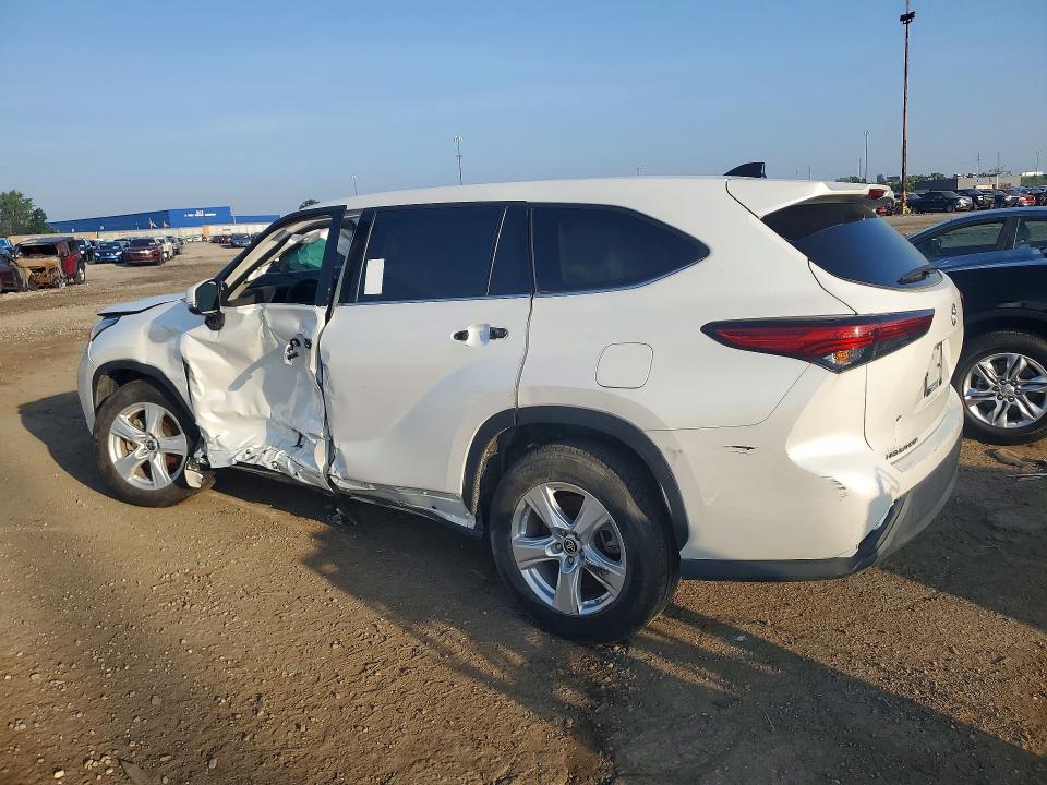 Продаж на аукціоні авто 2022 Toyota Highlander, vin: 5TDCZRAH6NS123611, номер лоту: 79134395