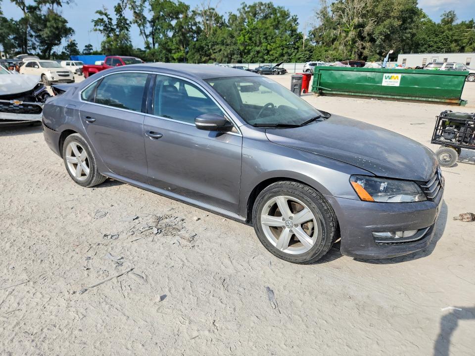 56601836 :رقم المزاد ، 1VWAS7A37FC113027 vin ، 2015 Volkswagen Passat مزاد بيع