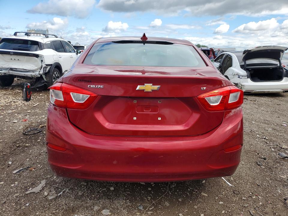 57610526 :رقم المزاد ، 1G1BE5SM7H7149279 vin ، 2017 Chevrolet Cruze مزاد بيع