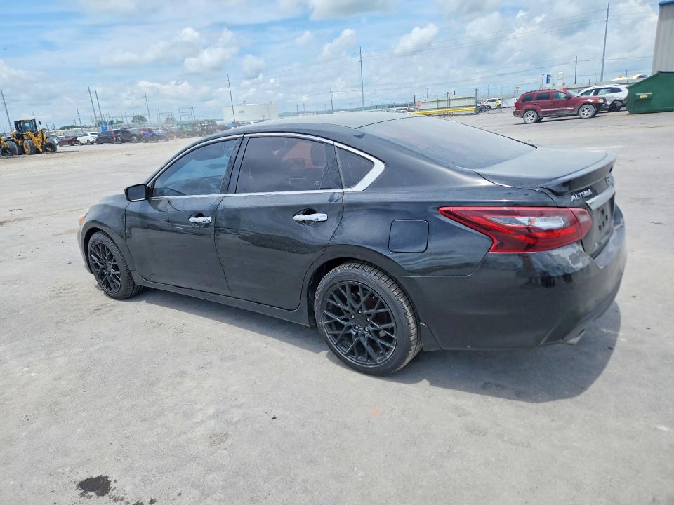 56314556 :رقم المزاد ، 1N4AL3AP8HC110058 vin ، 2017 Nissan Altima مزاد بيع