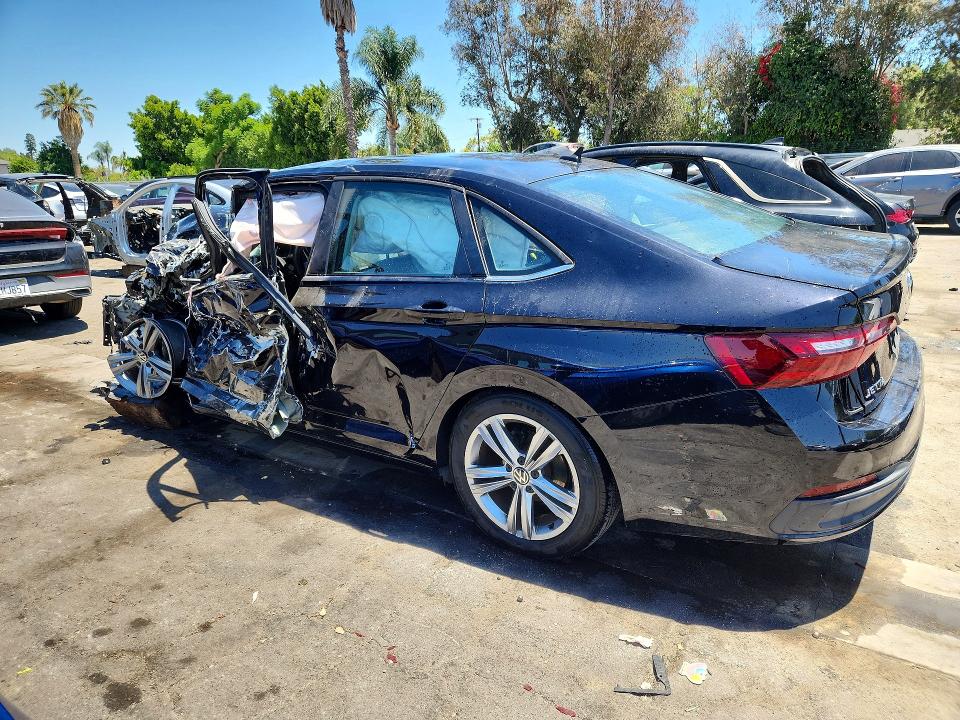 Auction sale of the 2024 Volkswagen Jetta, vin: 3VWEM7BUXRM041715, lot number: 57212456