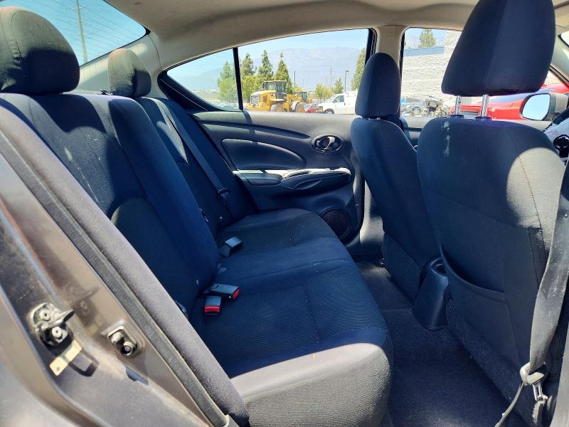 56987066 :رقم المزاد ، 3N1CN7AP1CL820438 vin ، 2012 Nissan Versa مزاد بيع