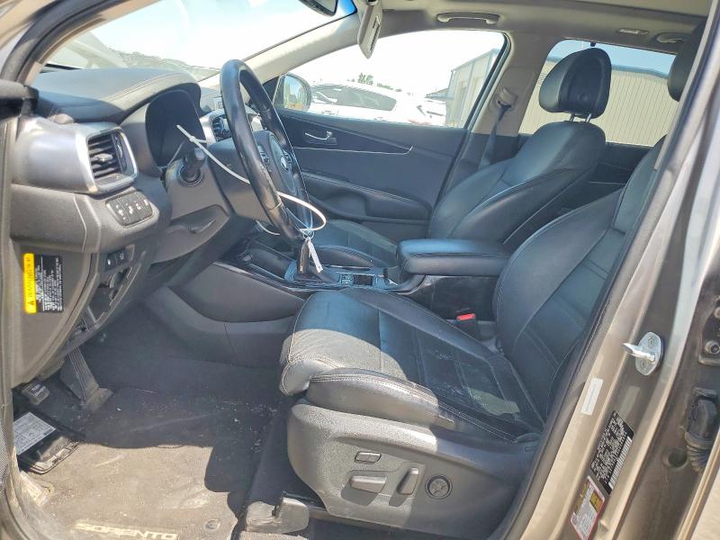 2016 Kia Sorento მანქანა იყიდება აუქციონზე, vin: 5XYPKDA58GG086804, აუქციონის ნომერი: 55986636