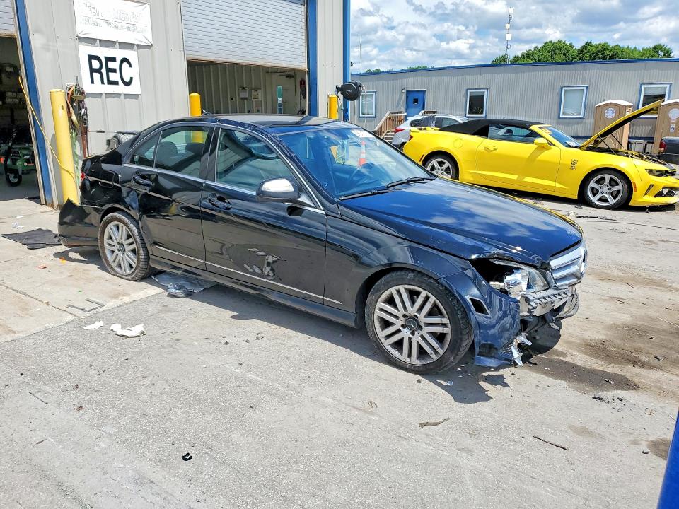 58541036 :رقم المزاد ، WDDGF54X98R013313 vin ، 2008 Mercedes-benz C مزاد بيع