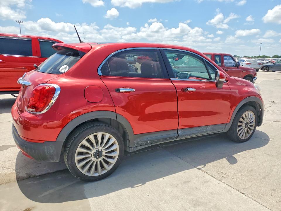 57825356 :رقم المزاد ، ZFBCFXDT1GP378437 vin ، 2016 Fiat 500x مزاد بيع
