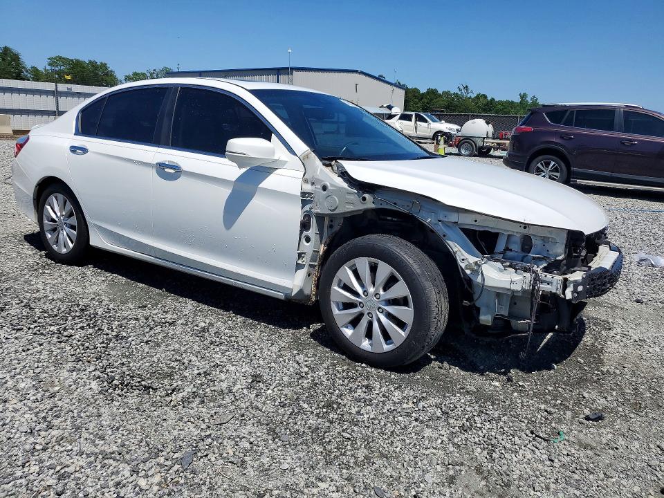 2015 Honda Accord მანქანა იყიდება აუქციონზე, vin: 1HGCR2F82FA133682, აუქციონის ნომერი: 56105726