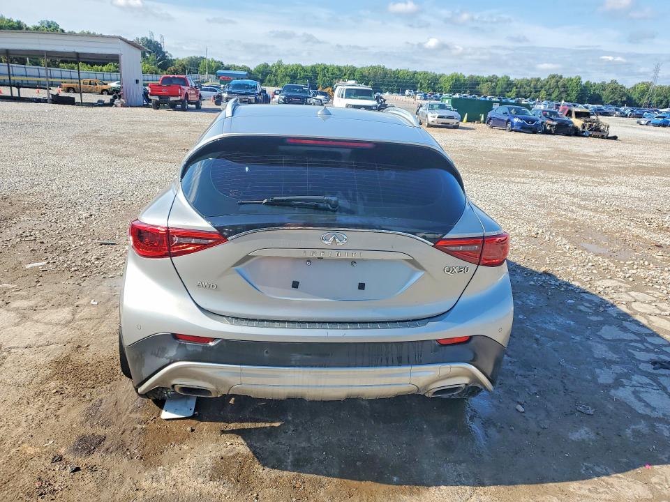 Auction sale of the 2017 Infiniti Qx30, vin: SJKCH5CR6HA022634, lot number: 58209766