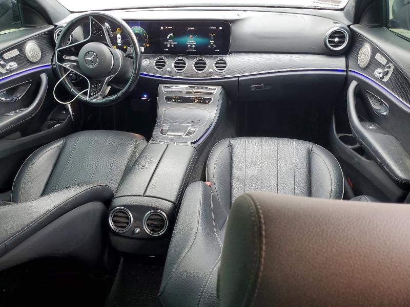 59197256 :رقم المزاد ، W1KZF8DB3MA930271 vin ، 2021 Mercedes-benz E مزاد بيع