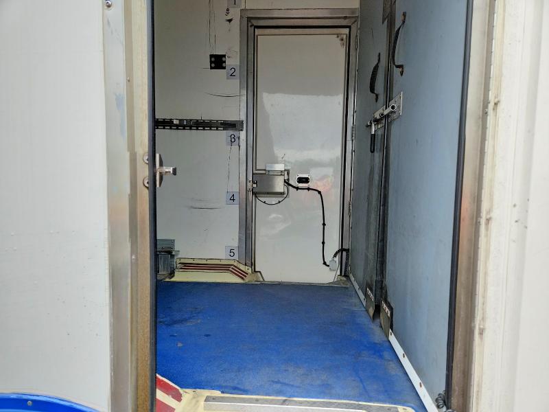 55573366 :رقم المزاد ، 1FDWE3FKXPDD09740 vin ، 2023 Ford E350 مزاد بيع