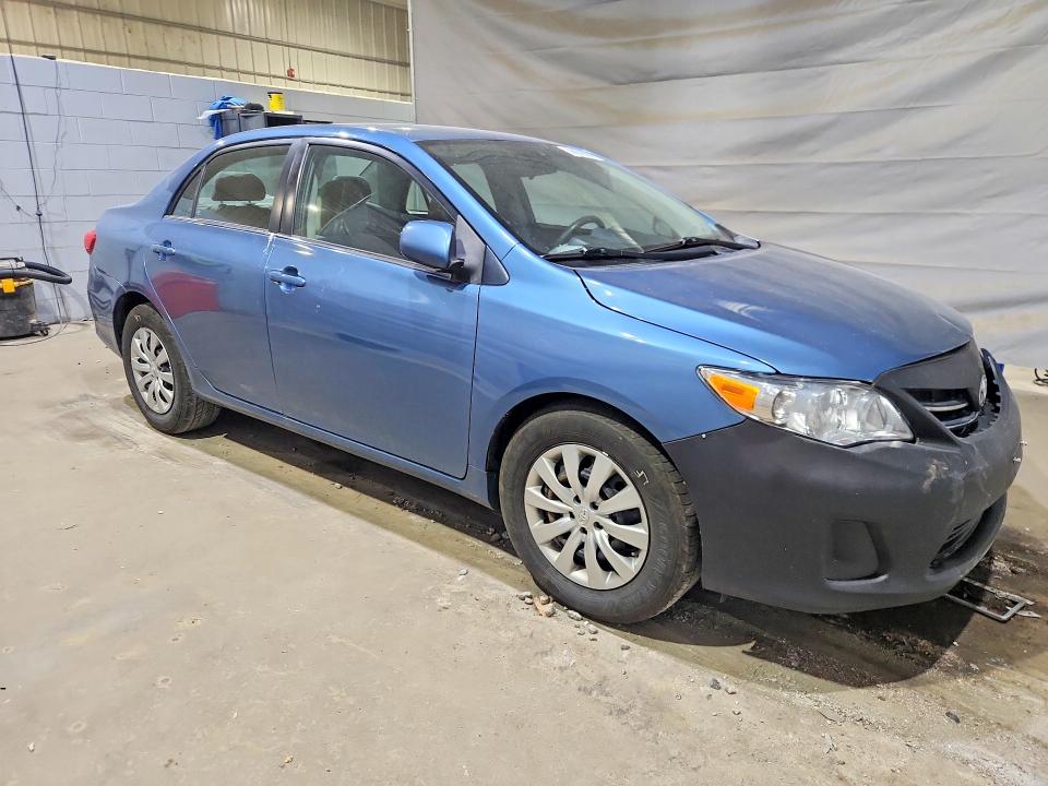 56676506 :رقم المزاد ، 5YFBU4EE7DP211961 vin ، 2013 Toyota Corolla مزاد بيع