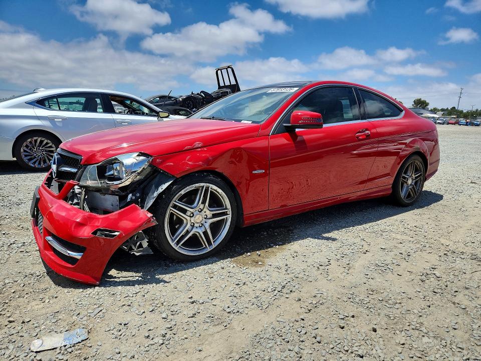 Auction sale of the 2012 Mercedes-benz C, vin: WDDGJ4HB5CF786183, lot number: 57913126