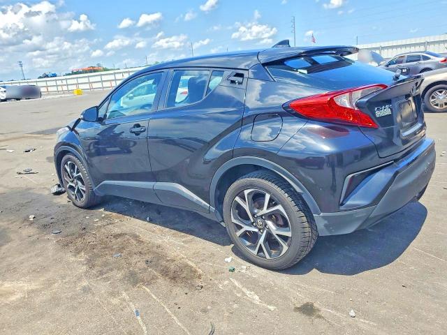 57940676 :رقم المزاد ، NMTKHMBX6JR029776 vin ، 2018 Toyota C-hr مزاد بيع