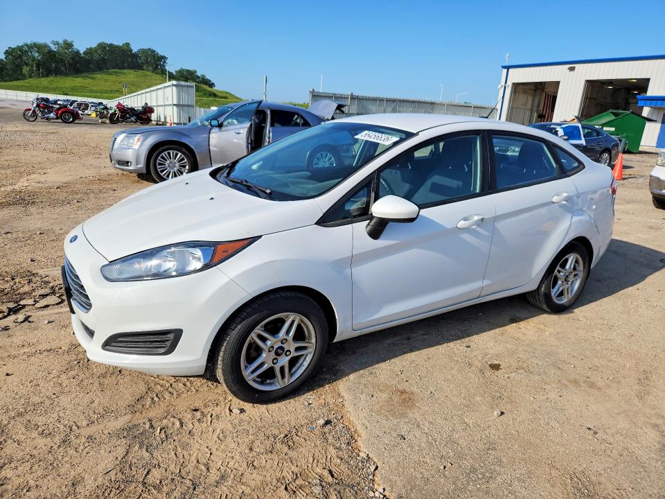 2019 Ford Fiesta მანქანა იყიდება აუქციონზე, vin: 3FADP4BJ3KM120973, აუქციონის ნომერი: 56456636