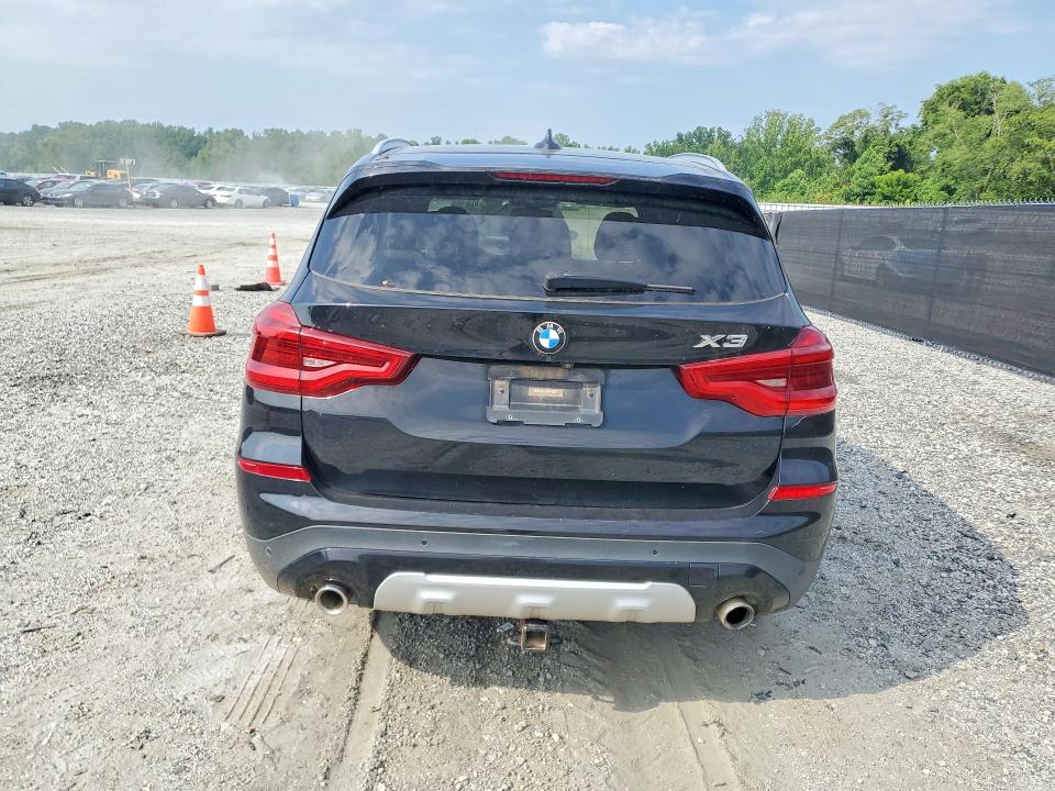 76293265 :رقم المزاد ، 5UXTR9C55JLD63376 vin ، 2018 Bmw X3 مزاد بيع