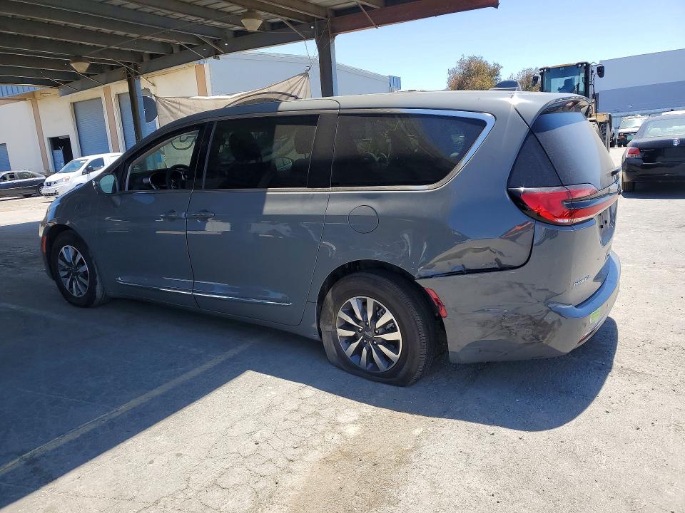 Продаж на аукціоні авто 2022 Chrysler Pacifica, vin: 2C4RC1S71NR227614, номер лоту: 58623176