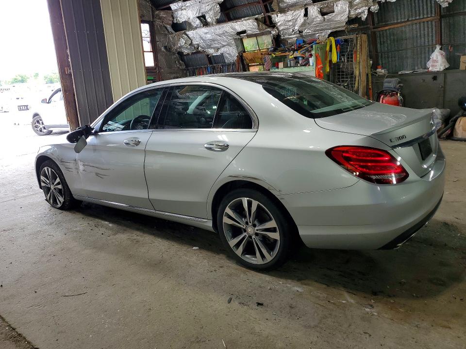 56572186 :رقم المزاد ، 55SWF4KB9GU173654 vin ، 2016 Mercedes-benz C مزاد بيع