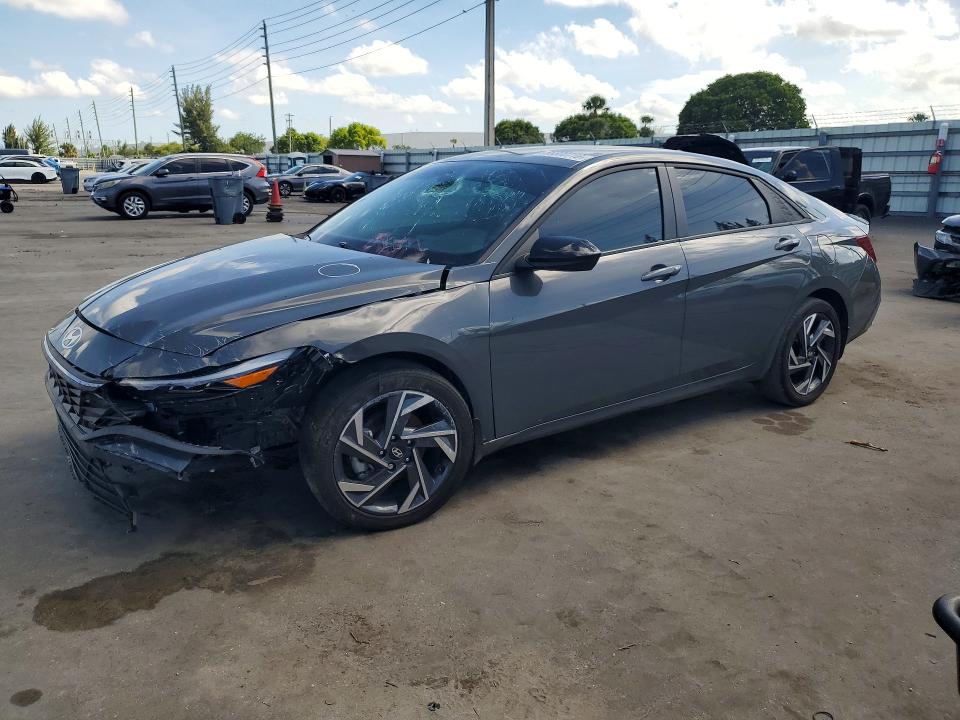 56800716 :رقم المزاد ، KMHLM4DG9SU998513 vin ، 2025 Hyundai Elantra مزاد بيع