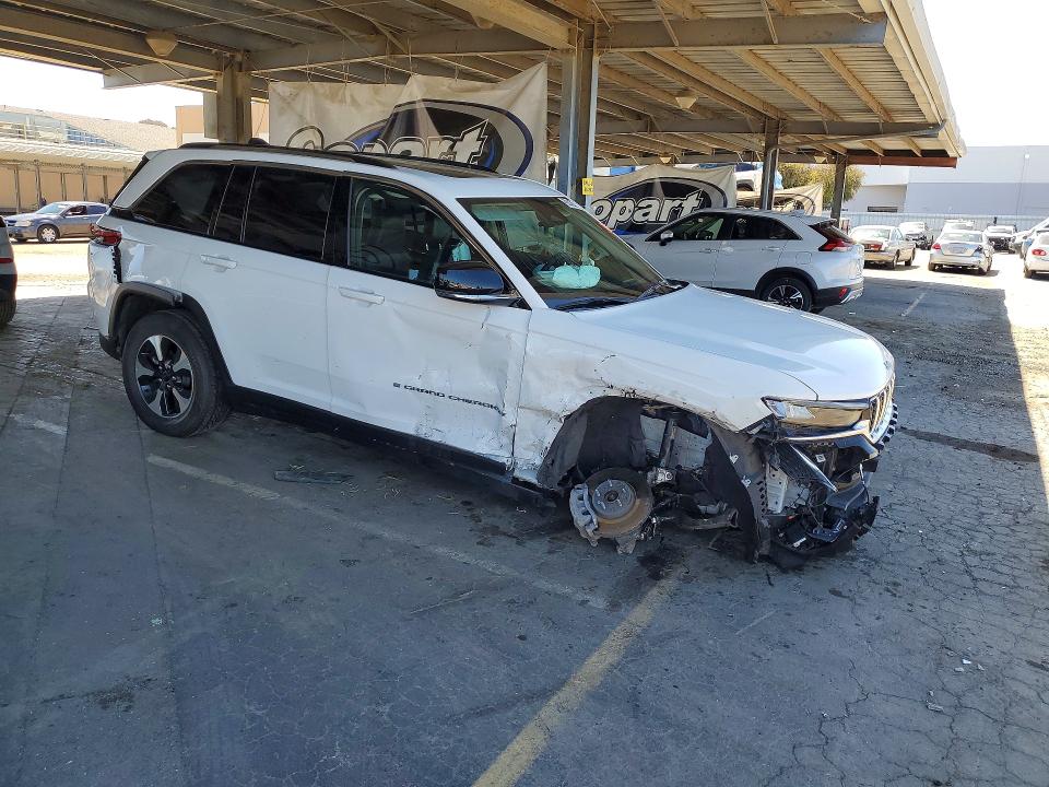 2024 Jeep Grand Cherokee მანქანა იყიდება აუქციონზე, vin: 1C4RJYB65R8958716, აუქციონის ნომერი: 55745146