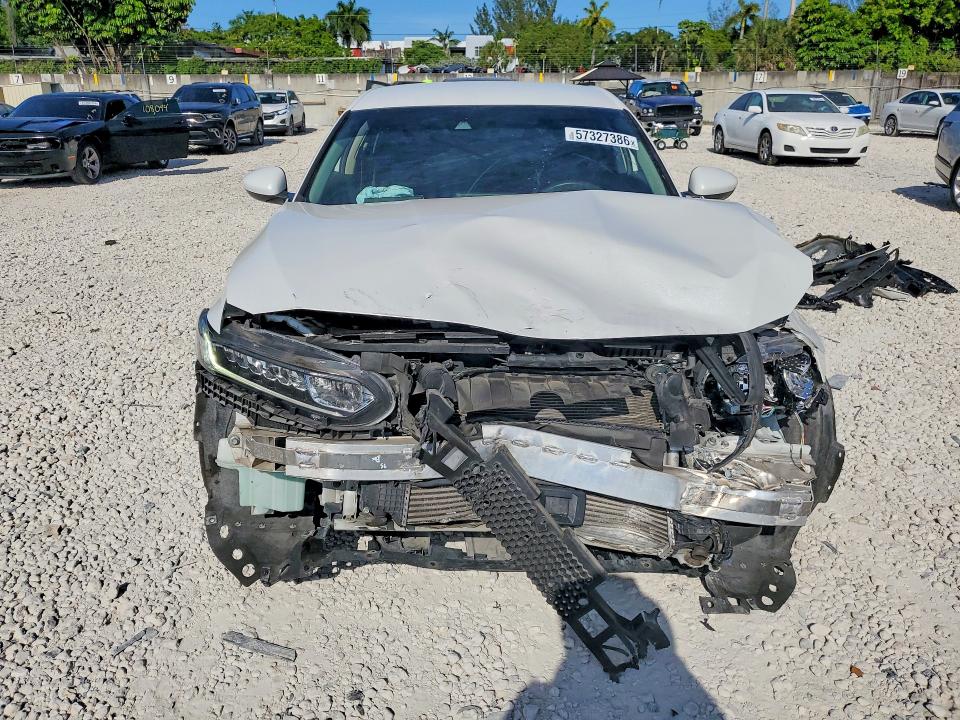 Продаж на аукціоні авто 2020 Honda Accord, vin: 1HGCV1F13LA032591, номер лоту: 57327386