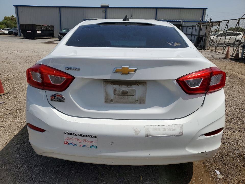 Aukcja sprzedaży 2018 Chevrolet Cruze, vin: 1G1BC5SM1J7212808, numer aukcji: 58149266